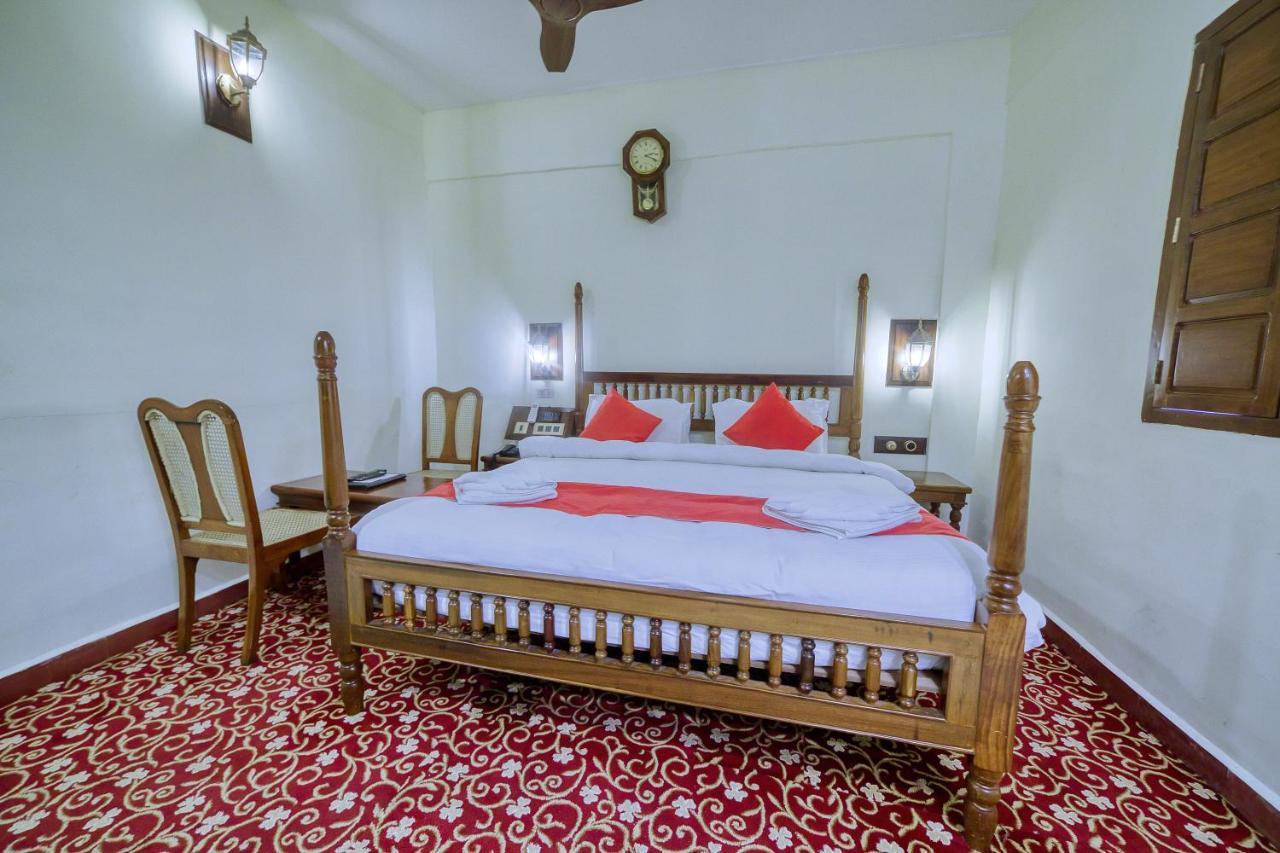 Hotel Windsor Castle Salem Εξωτερικό φωτογραφία