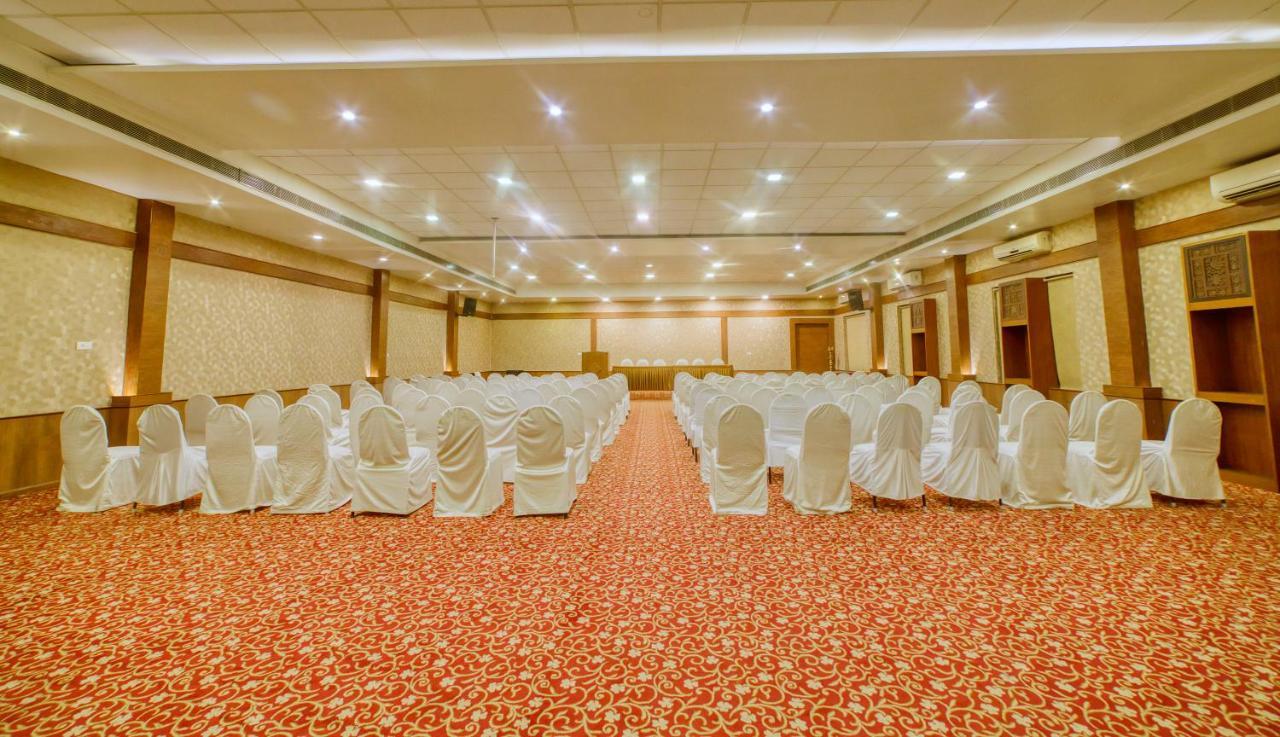 Hotel Windsor Castle Salem Εξωτερικό φωτογραφία