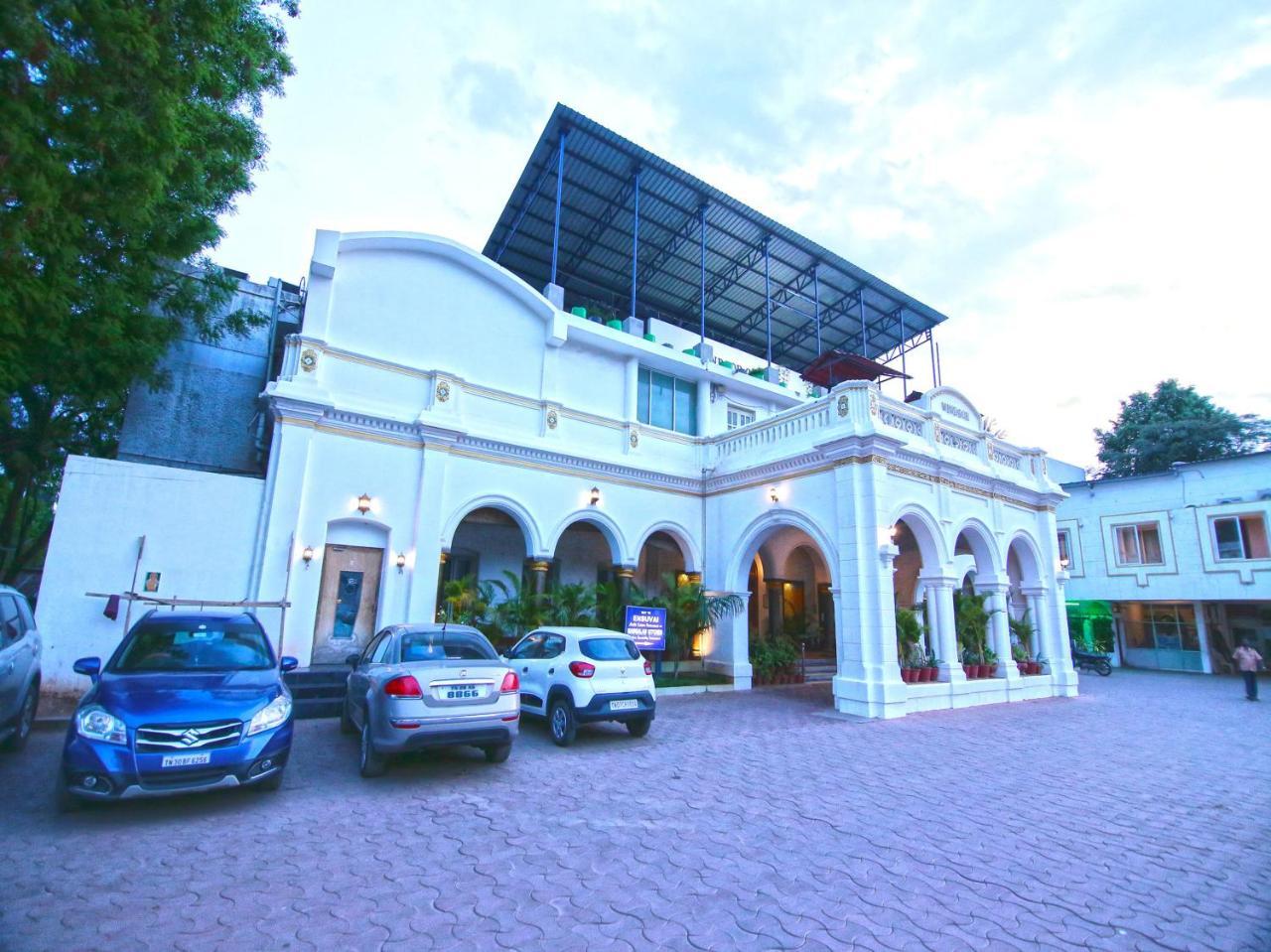 Hotel Windsor Castle Salem Εξωτερικό φωτογραφία